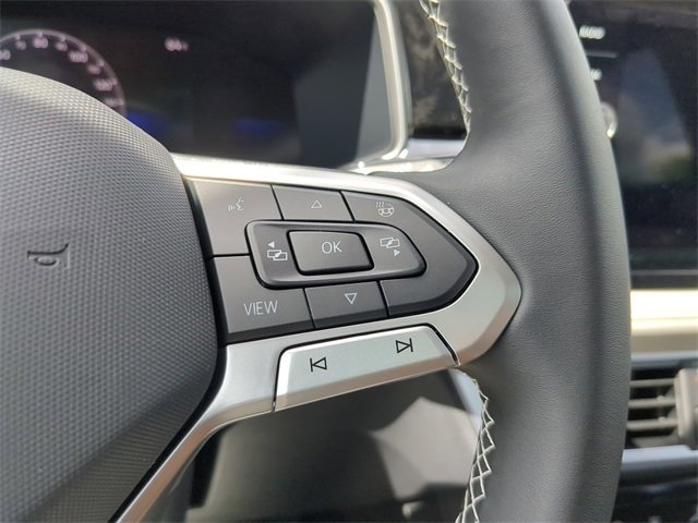 New 2025 Volkswagen Taos SE image 25