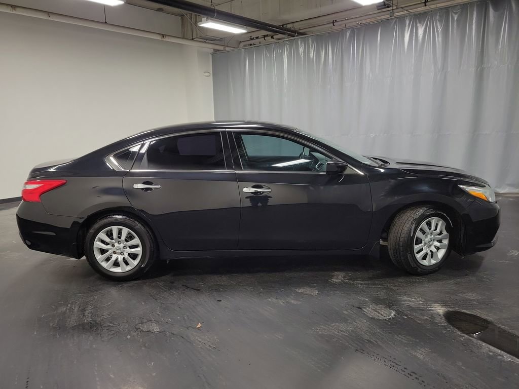 Used 2017 Nissan Altima 2.5 S w/ Power Driver Seat Package image 10