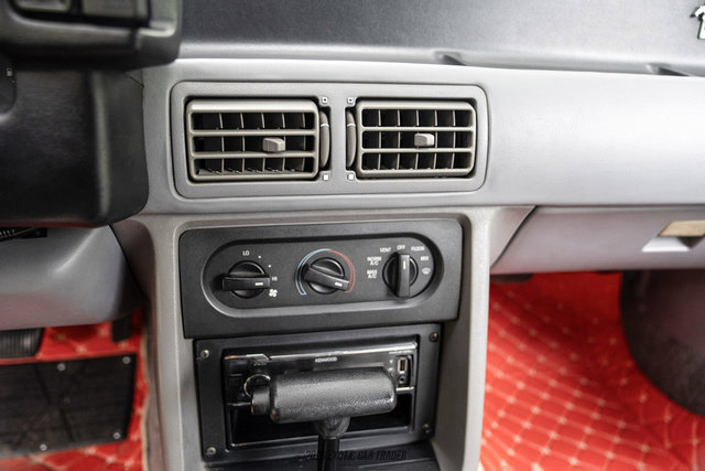 Used 1993 Ford Mustang LX RWD image 35