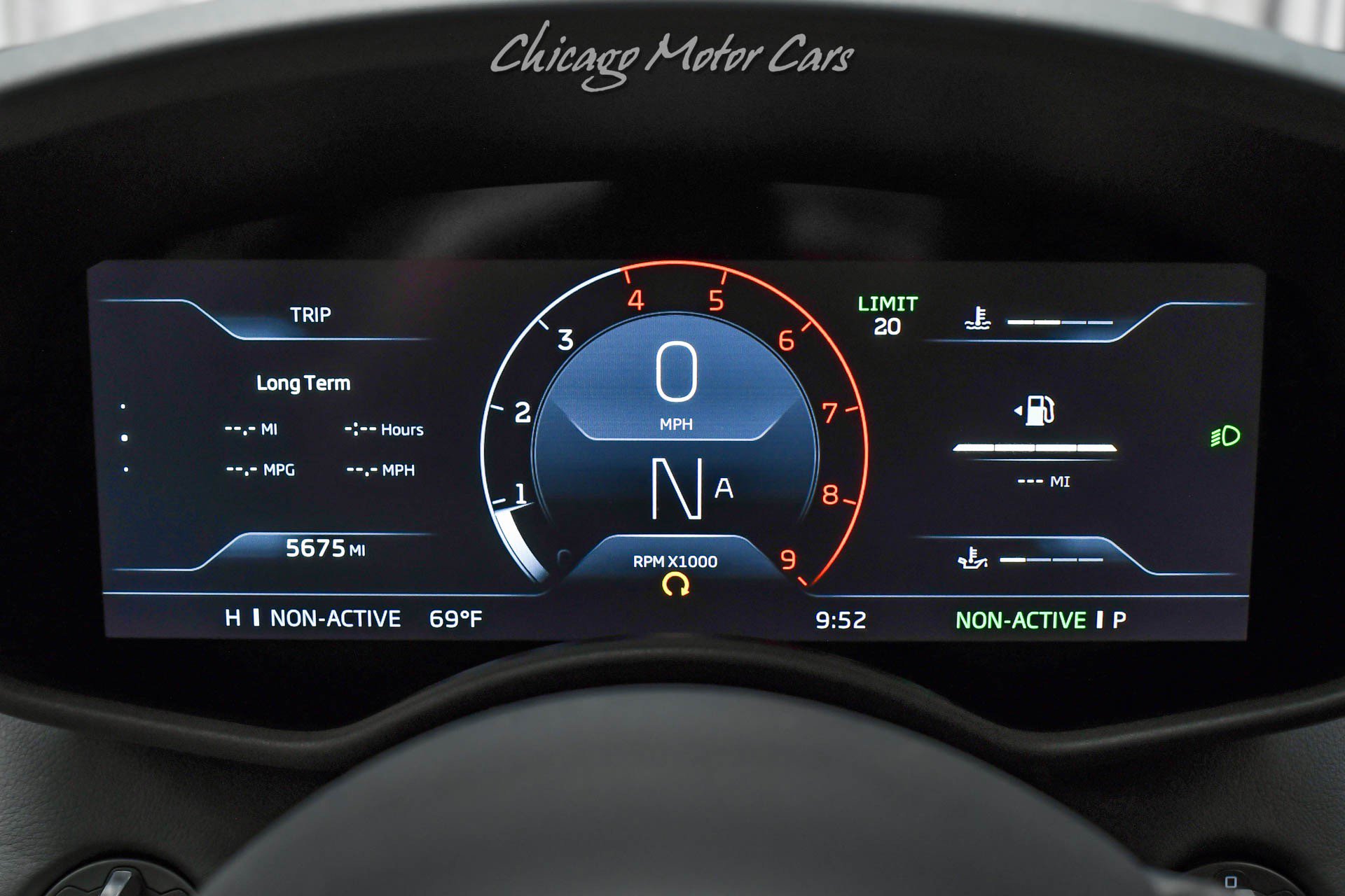 Used 2023 McLaren GT RWD image 11