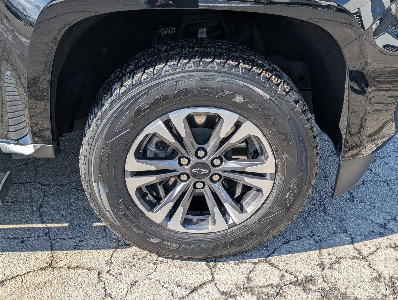 Used 2021 Chevrolet Colorado Z71 image 9