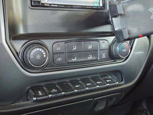 Used 2015 Chevrolet Silverado 2500 LT AWD/4WD image 14