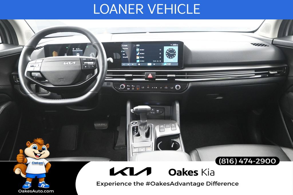 Certified 2026 Kia Sportage EX FWD image 30