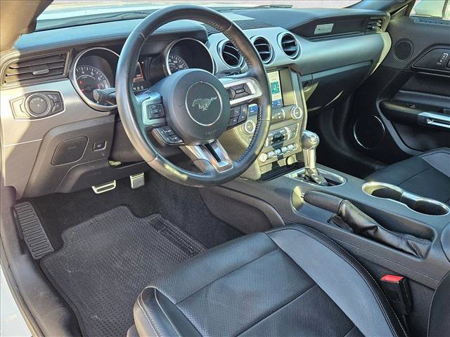 Used 2019 Ford Mustang Premium RWD image 10