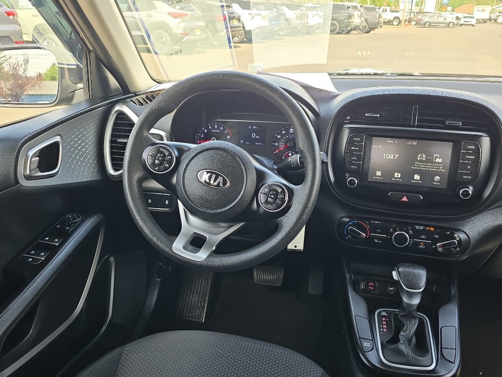 Used 2021 Kia Soul LX FWD image 20