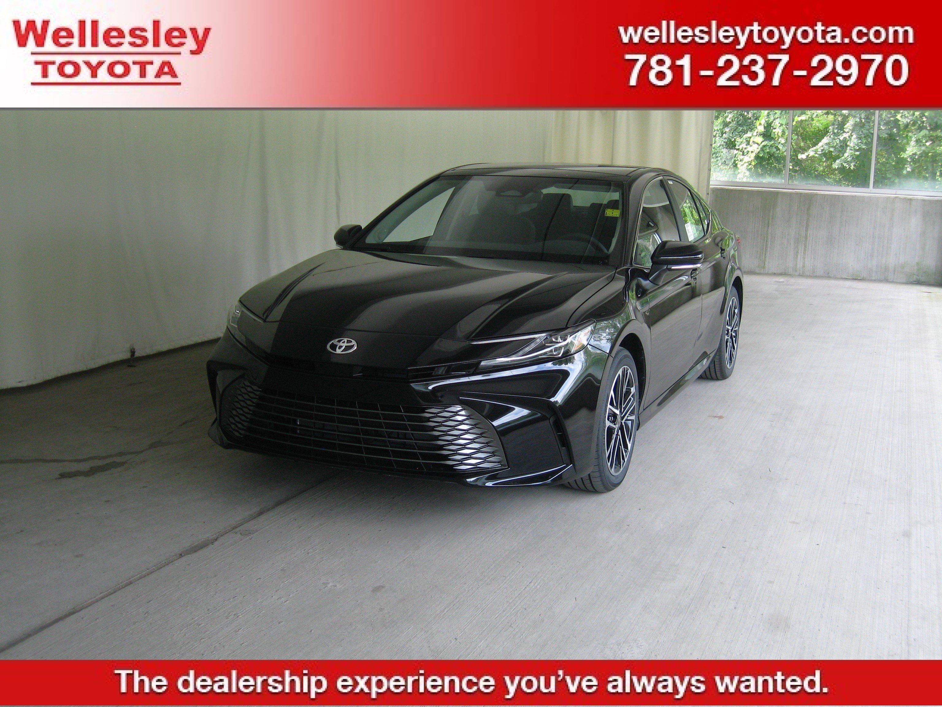 New 2025 Toyota Camry XLE