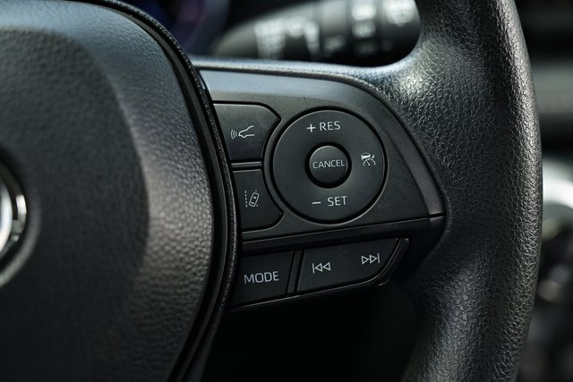 Used 2024 Toyota RAV4 XLE image 35