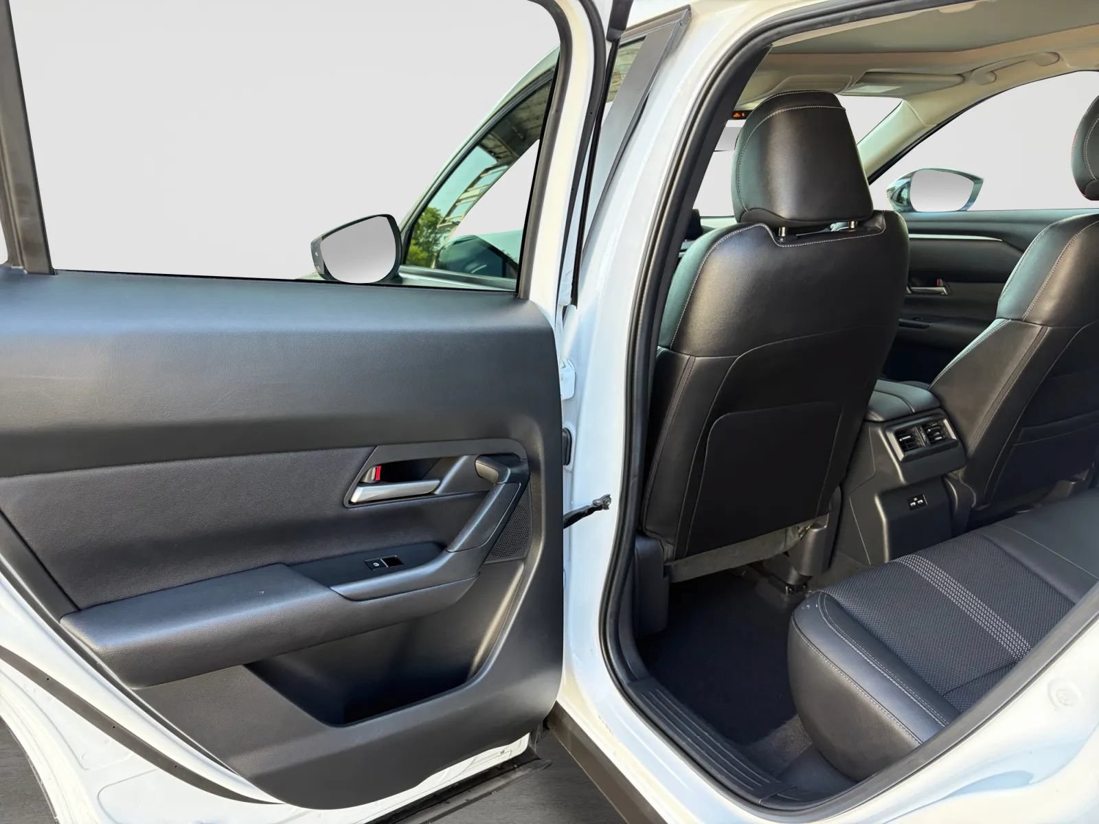 Used 2023 MAZDA CX-50 2.5 S w/ Cargo Package AWD/4WD image 14