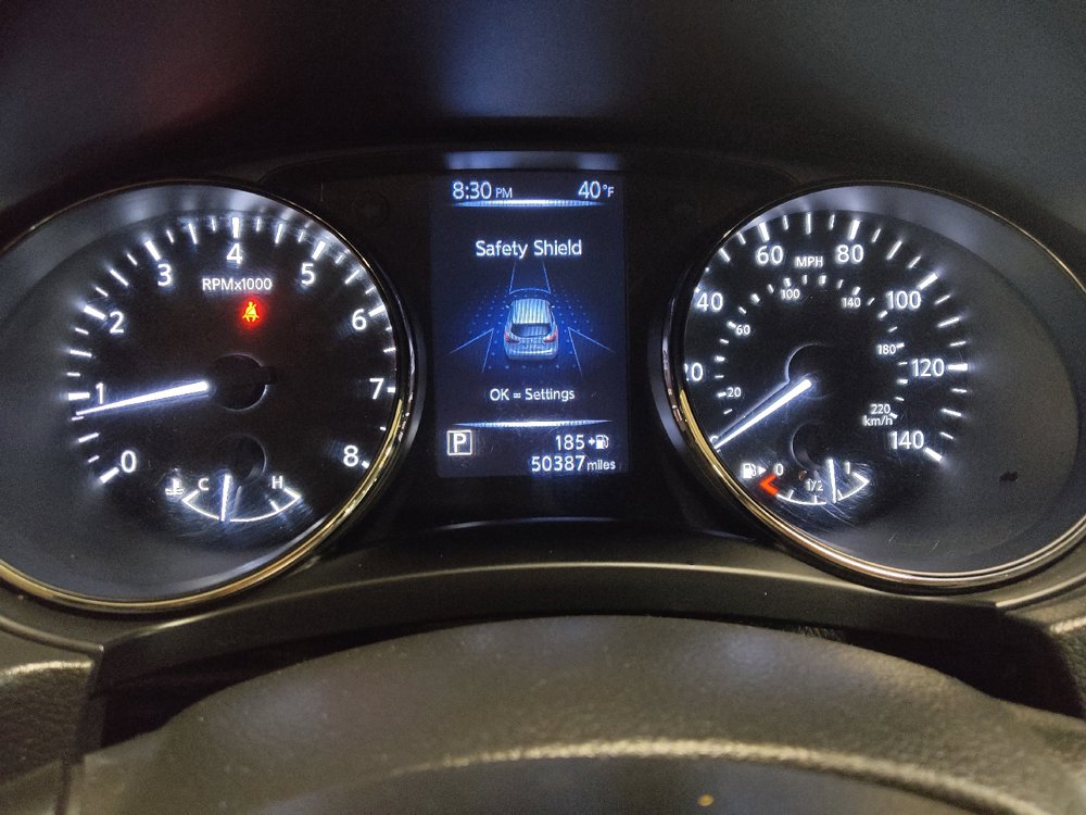 Used 2017 Nissan Rogue Sport SL w/ SL Premium Package FWD image 23