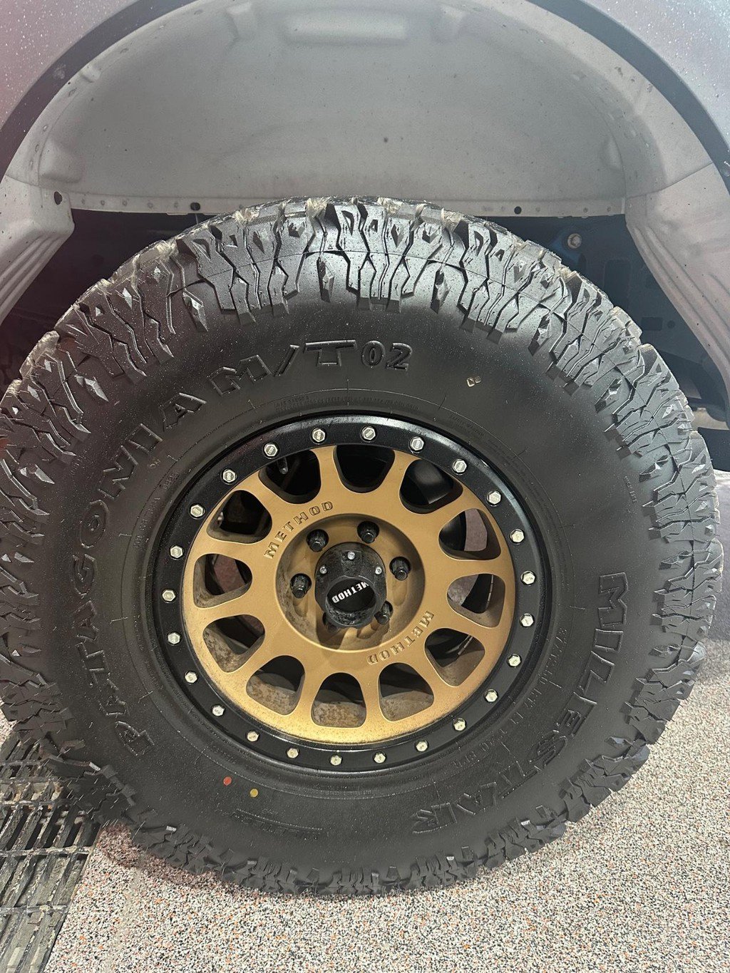 Used 2017 Ford F150 Raptor w/ Equipment Group 802A Luxury AWD/4WD image 15