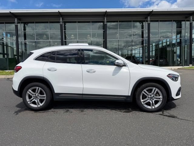 Certified 2022 Mercedes-Benz GLA 250 4MATIC image 8