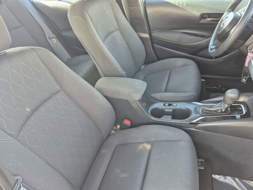Used 2024 Toyota Corolla LE FWD image 16