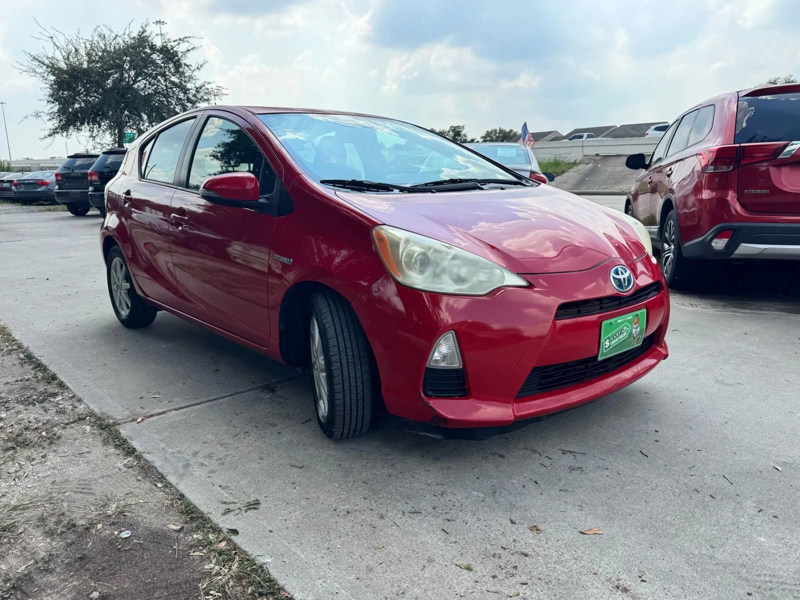 Used 2013 Toyota Prius C Three FWD image 4