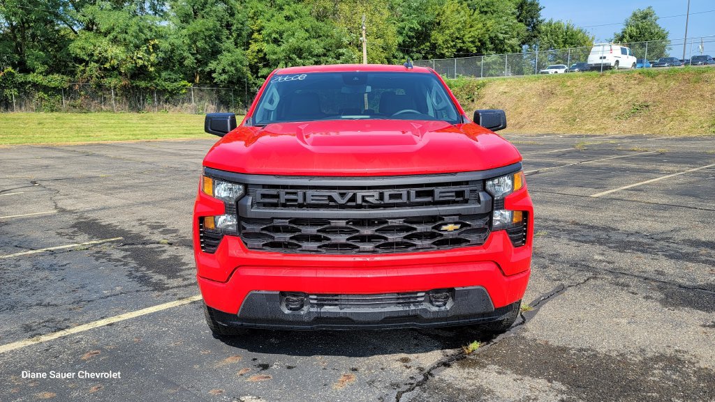 New 2026 Chevrolet Silverado 1500 Custom w/ Turbomax Blackout Package AWD/4WD image 4