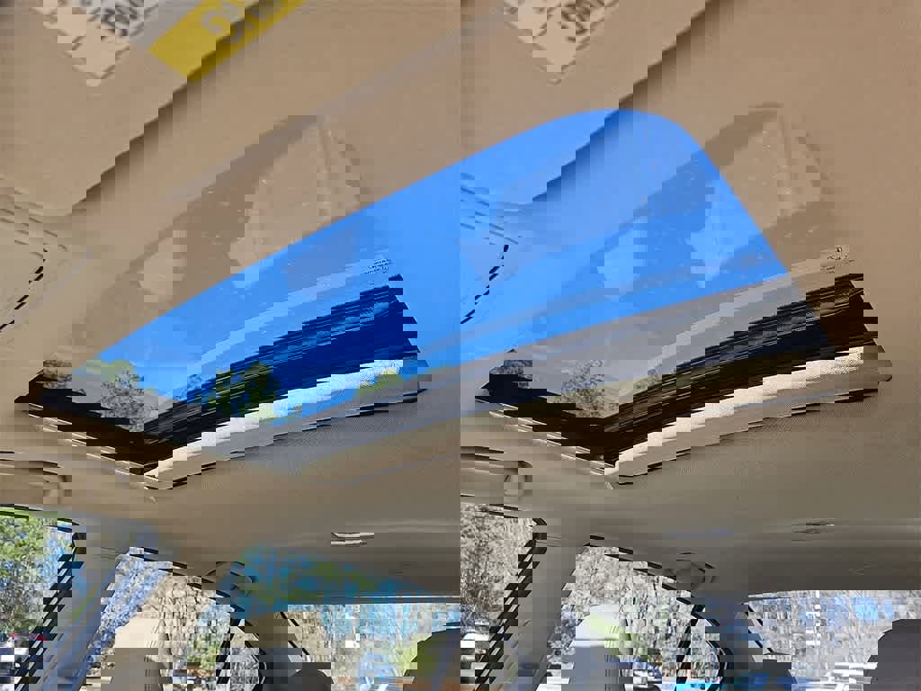 Used 2016 Honda Accord EX-L image 11