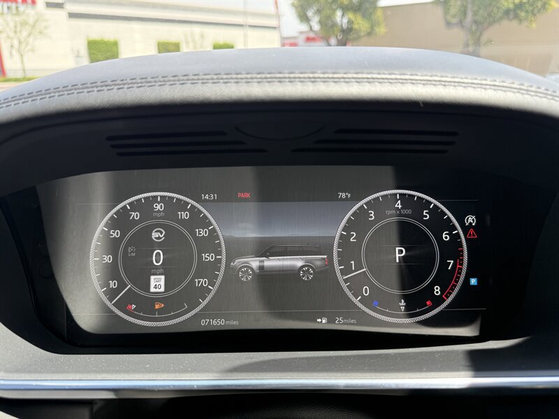 Used 2018 Land Rover Range Rover SV Autobiography Dynamic AWD/4WD image 40