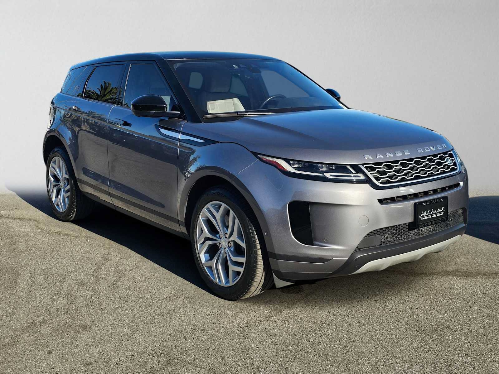 Used 2020 Land Rover Range Rover Evoque SE AWD/4WD image 7