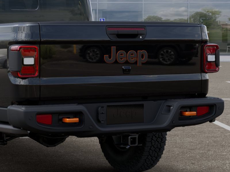 Used 2026 Jeep Gladiator Mojave AWD/4WD image 13