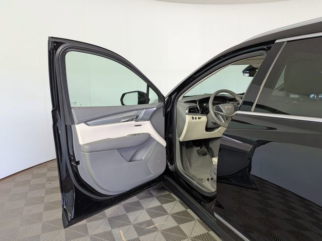 Certified 2023 Cadillac XT5 Premium Luxury AWD/4WD image 14