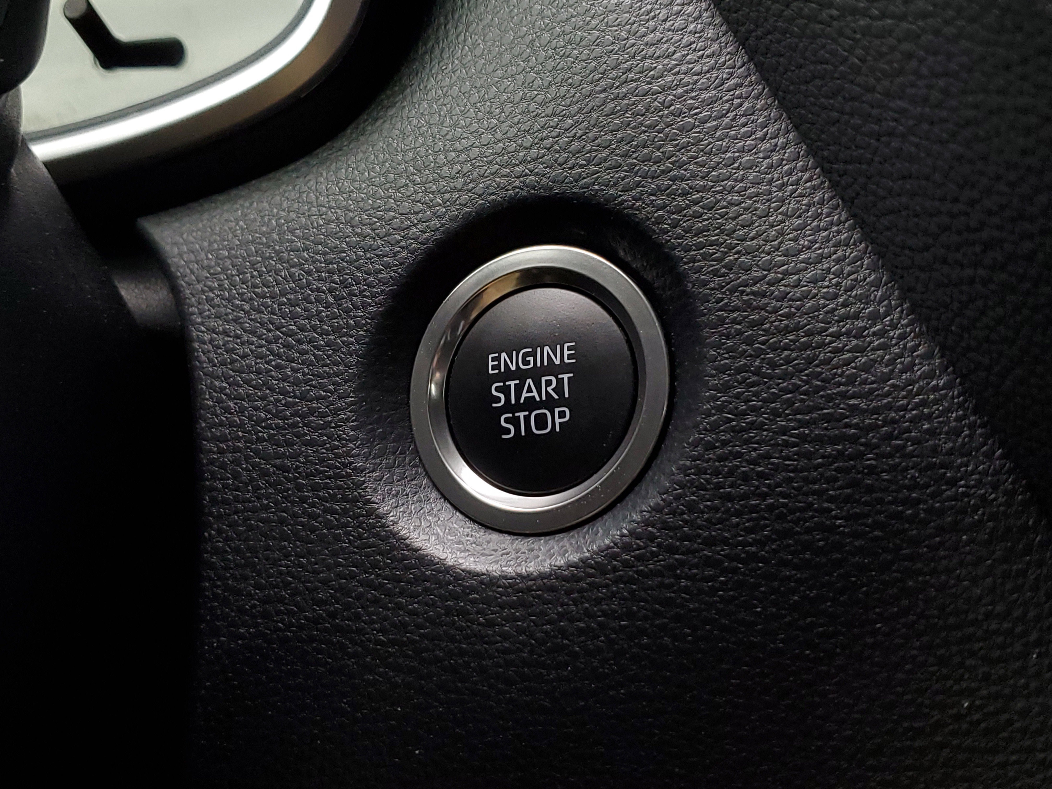 Used 2025 Toyota Corolla XSE image 32