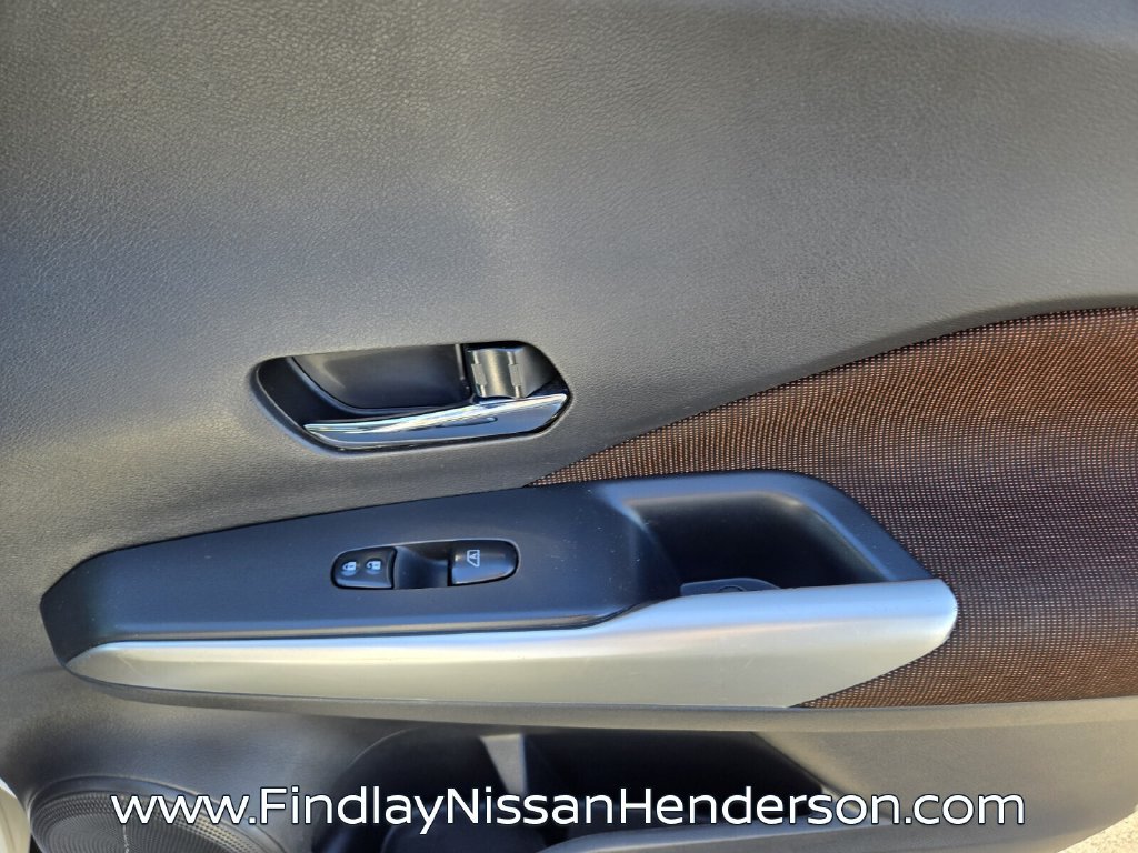 Used 2020 Nissan Kicks SR FWD image 18