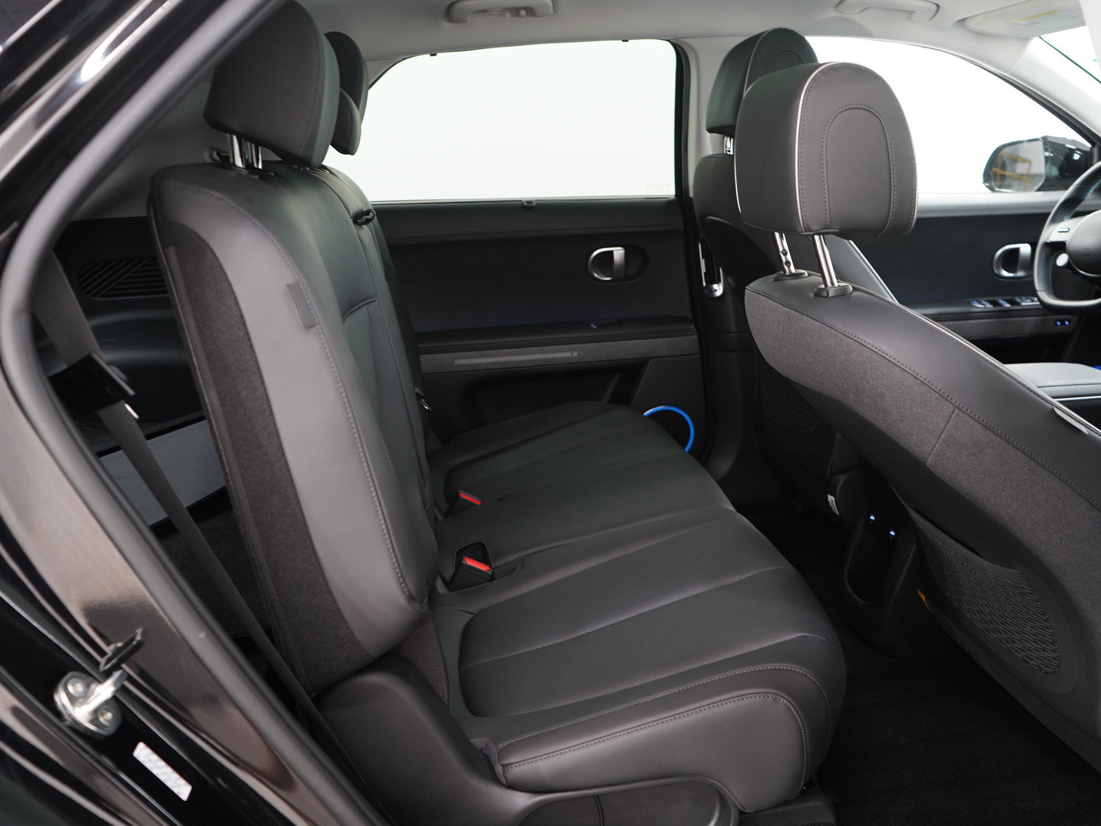 Used 2024 Hyundai Ioniq 5 Limited image 15