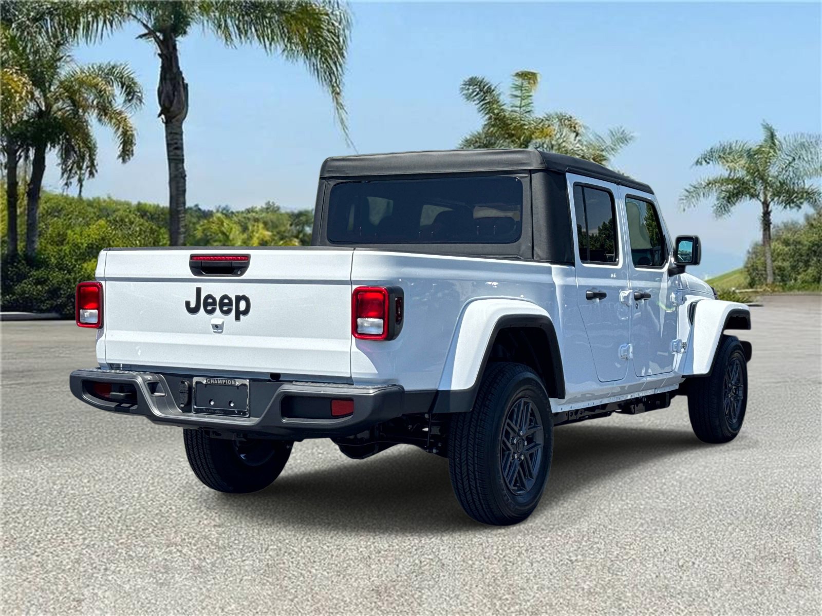 New 2026 Jeep Gladiator Sport AWD/4WD image 4