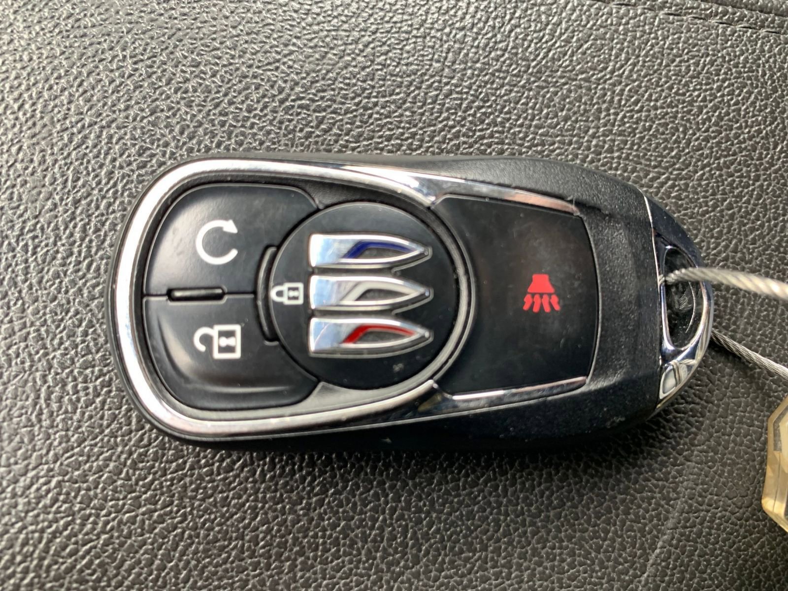 Used 2025 Buick Encore GX Preferred image 21