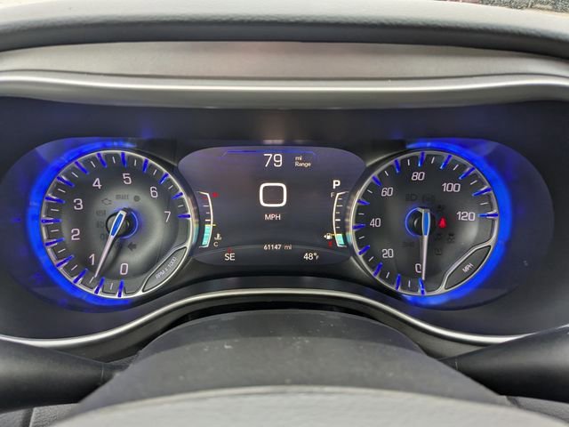 Used 2023 Chrysler Pacifica Touring-L FWD image 29