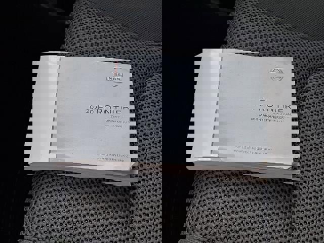 Used 2020 Nissan Frontier SV image 25