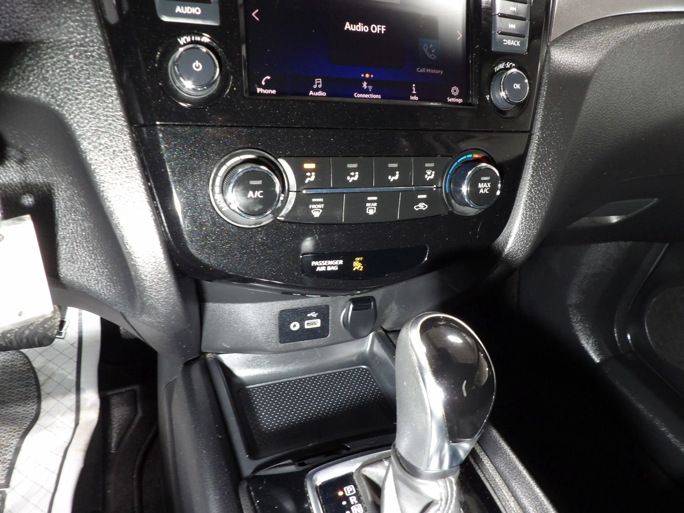 Used 2020 Nissan Rogue Sport S AWD/4WD image 14