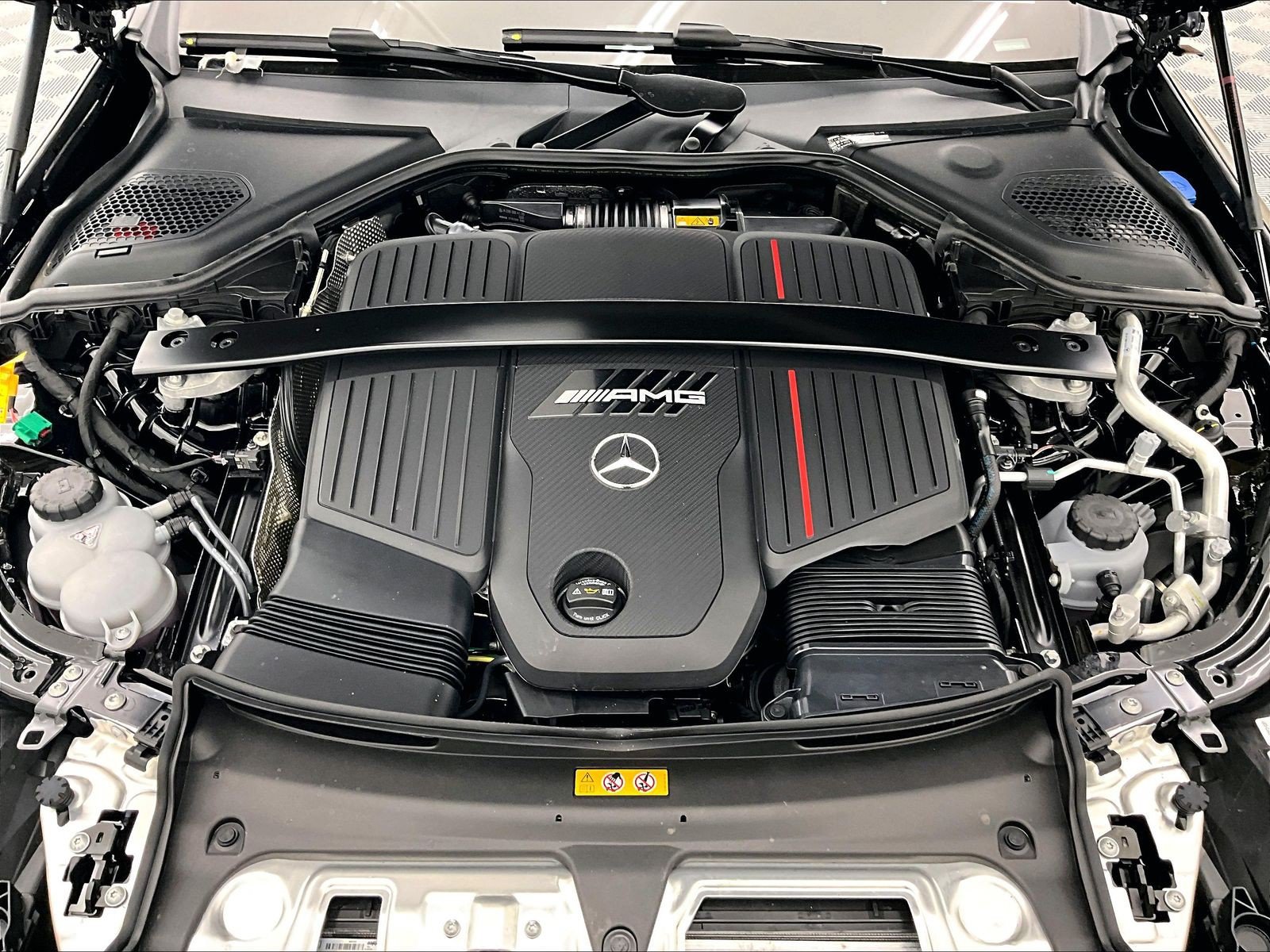 New 2026 Mercedes-Benz E 53 AMG e 4MATIC Wagon image 9