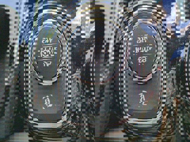 Used 2025 Mercedes-Benz GLA 250 image 26