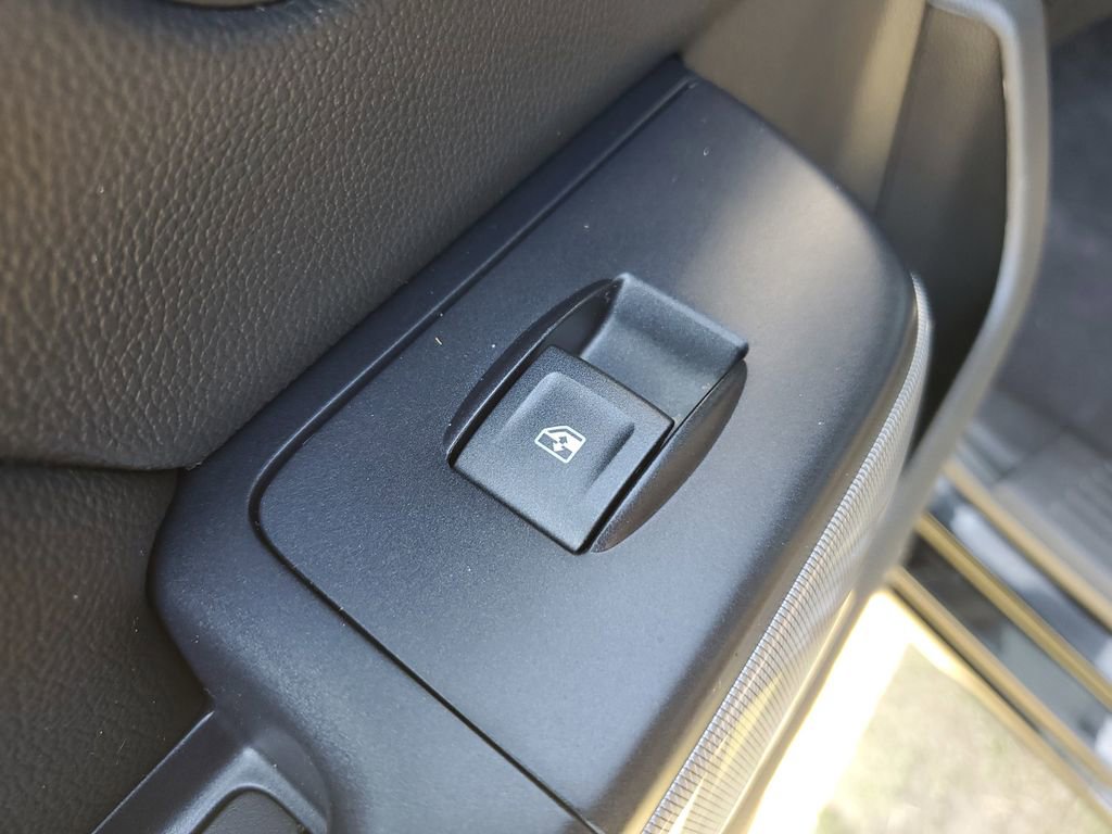 Used 2018 Chevrolet Silverado 1500 LTZ Z71 w/ LTZ Plus Package image 17