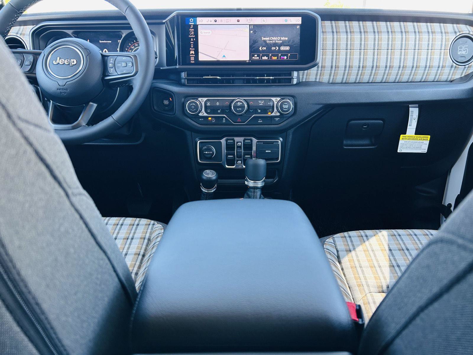New 2026 Jeep Gladiator Overland AWD/4WD image 24