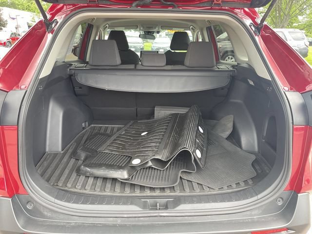 Certified 2020 Toyota RAV4 LE AWD/4WD image 22