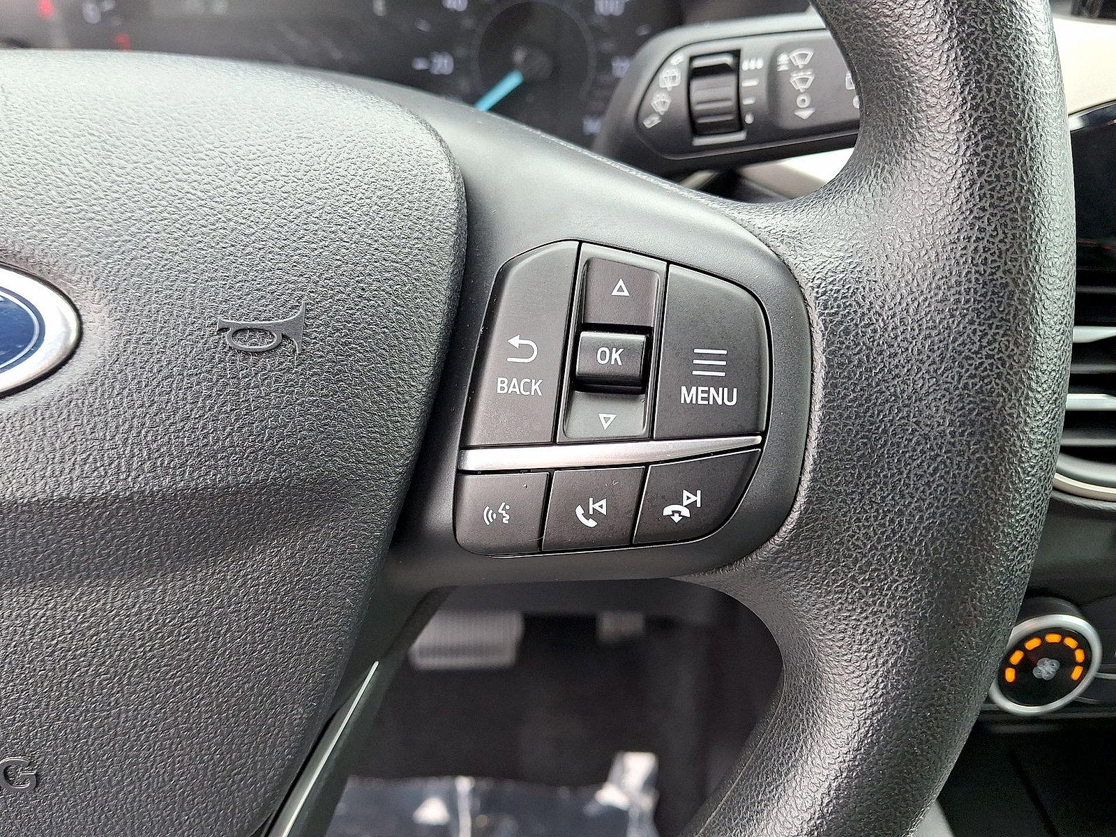 Used 2021 Ford Escape SE AWD/4WD image 18
