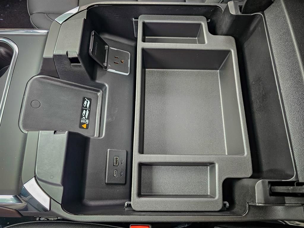 New 2025 GMC Sierra 2500 SLT w/ SLT Premium Package image 34