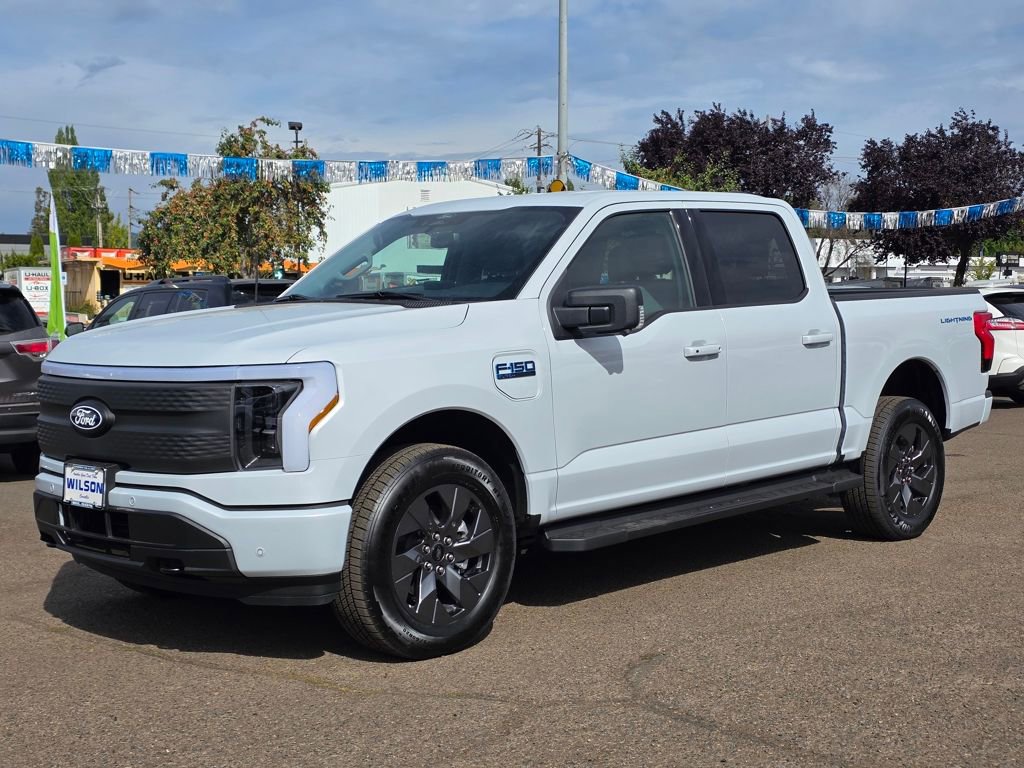 New 2025 Ford F150 Lightning Flash image 8