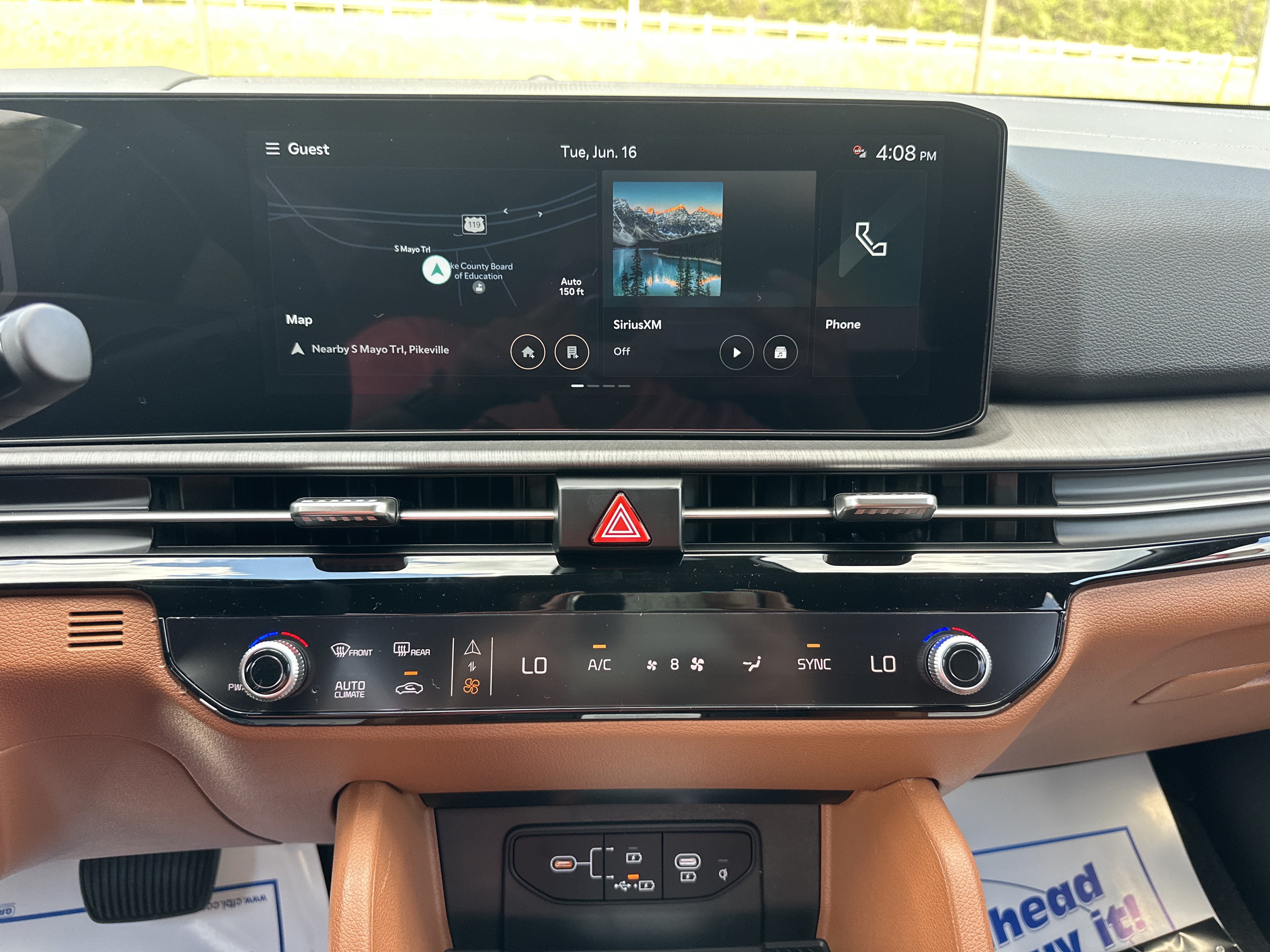 New 2026 Kia Sportage X-Line w/ X-Line Technology Package AWD/4WD image 15