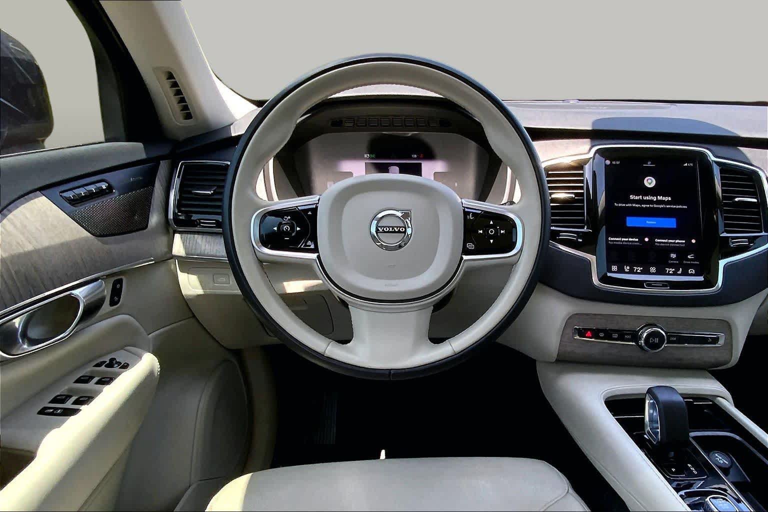 Used 2023 Volvo XC90 B6 Plus w/ Protection Package AWD/4WD image 5