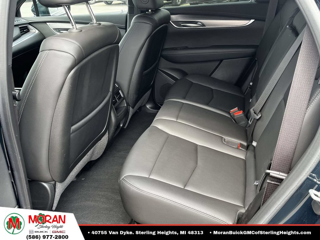 Certified 2024 Cadillac XT5 Luxury AWD/4WD image 12