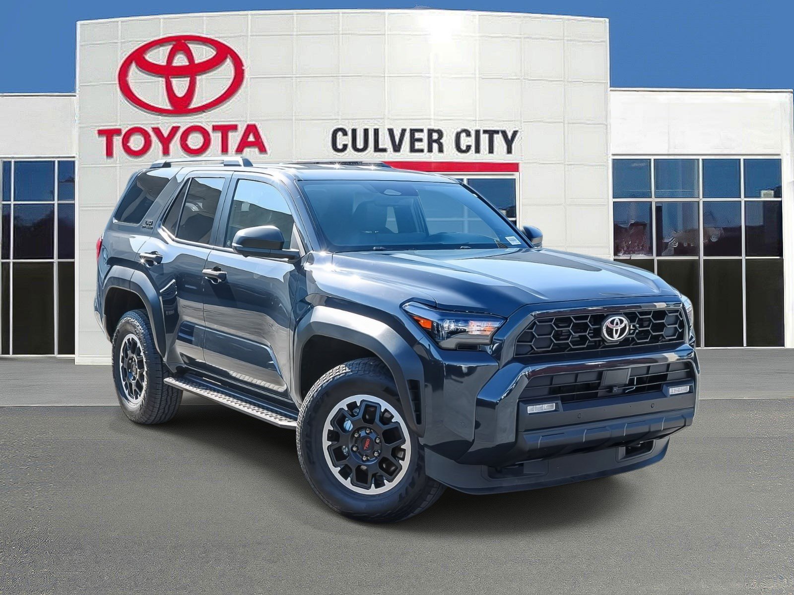 Used 2025 Toyota 4Runner TRD Sport image 1