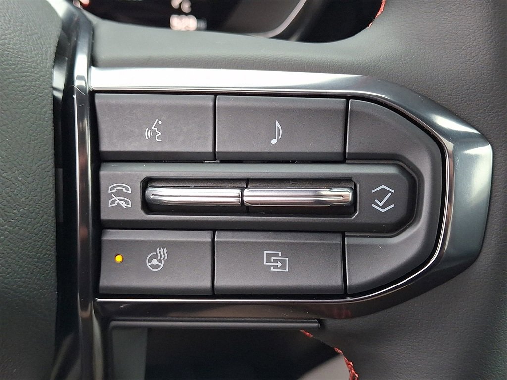 Used 2025 GMC Canyon AT4 w/ AT4X AEV Edition image 23