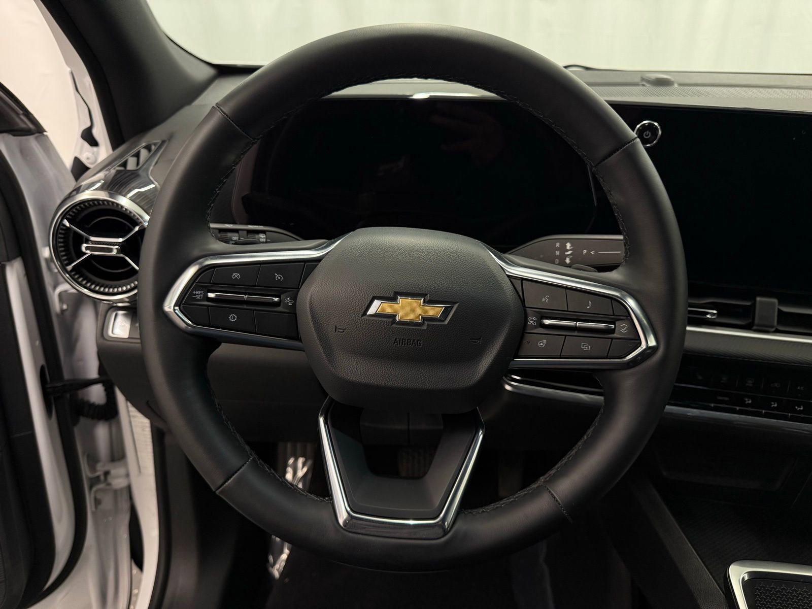 Certified 2025 Chevrolet Equinox LT image 12