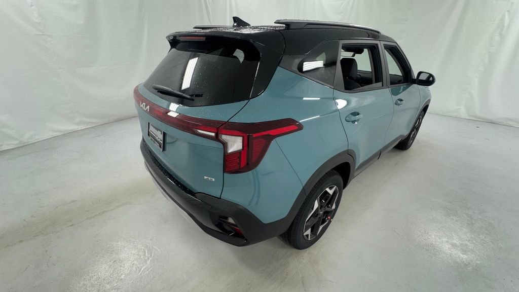 New 2026 Kia Seltos S AWD/4WD image 3