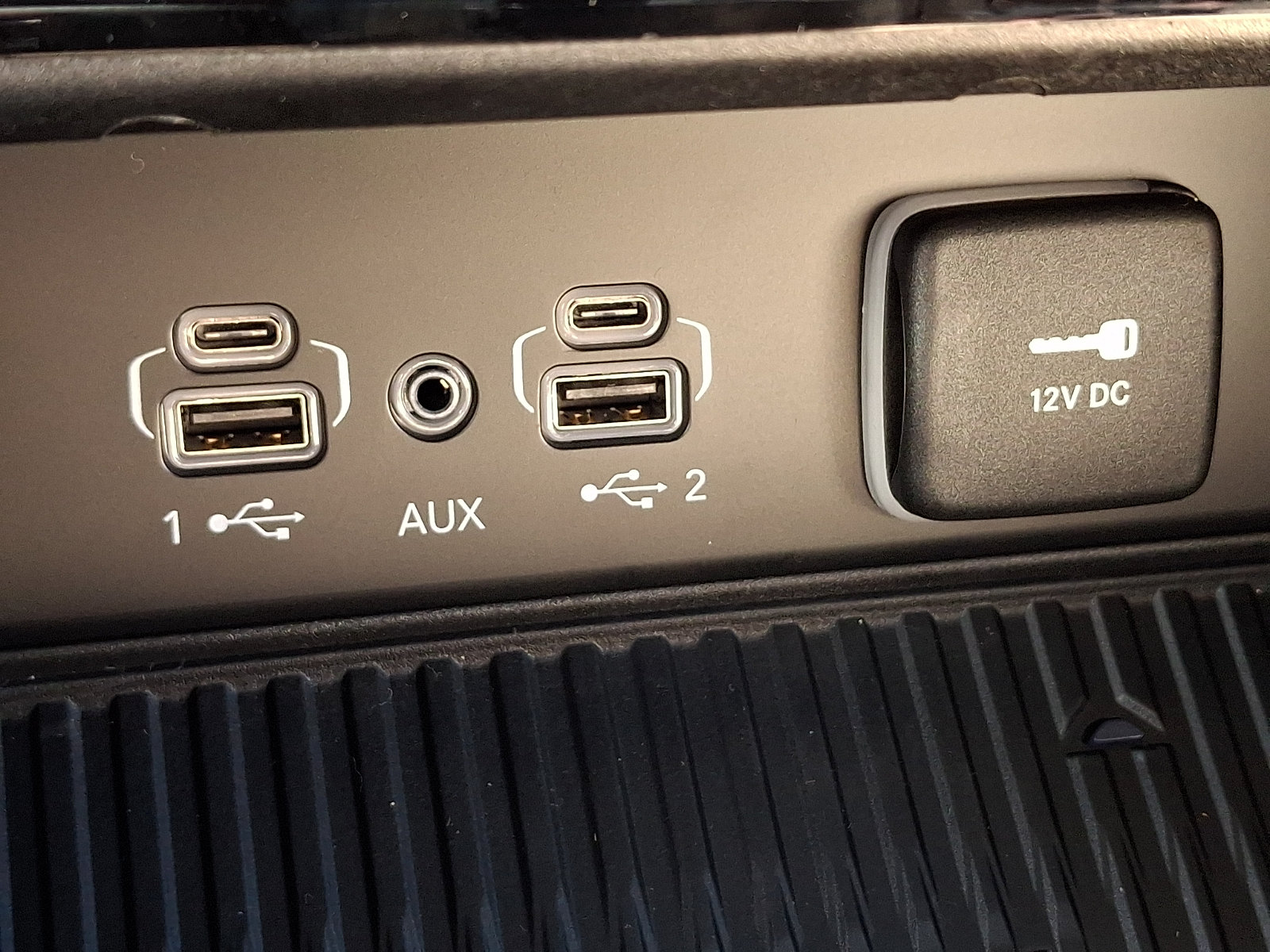 New 2027 Jeep Grand Cherokee Limited AWD/4WD image 16