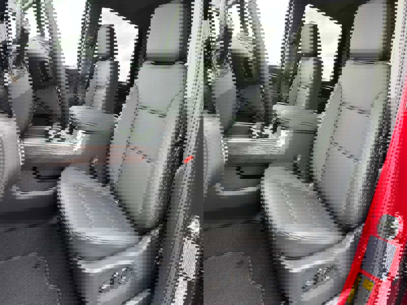 New 2026 GMC Sierra 2500 SLT w/ SLT Convenience Package image 21