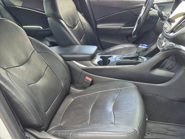 Used 2018 Chevrolet Volt Premier w/ Driver Confidence Package image 19