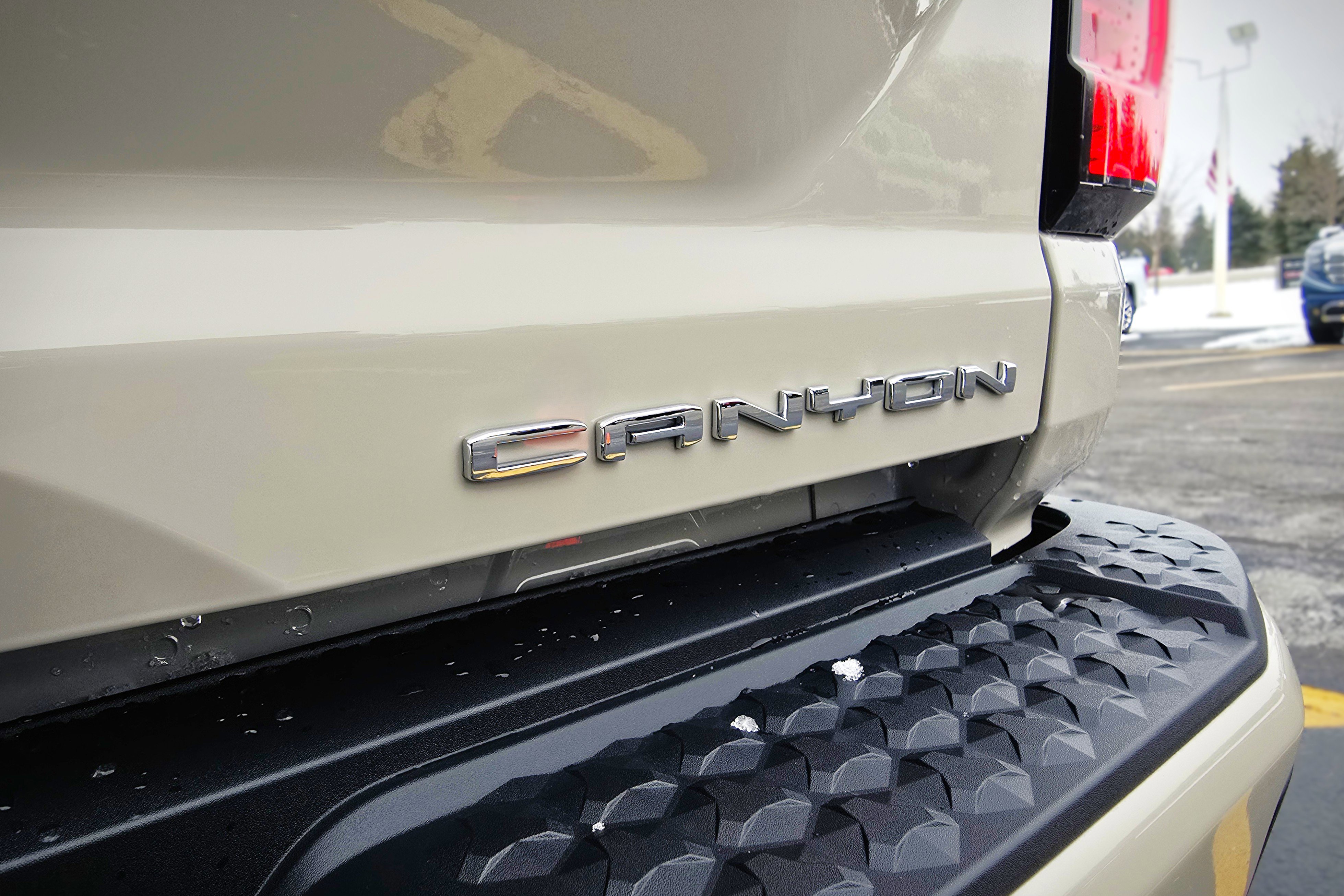 New 2026 GMC Canyon Denali image 28